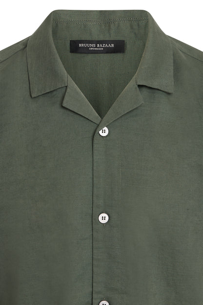 Bruuns Bazaar Men - LinowBBHomer ss shirt - Frosty Spruce