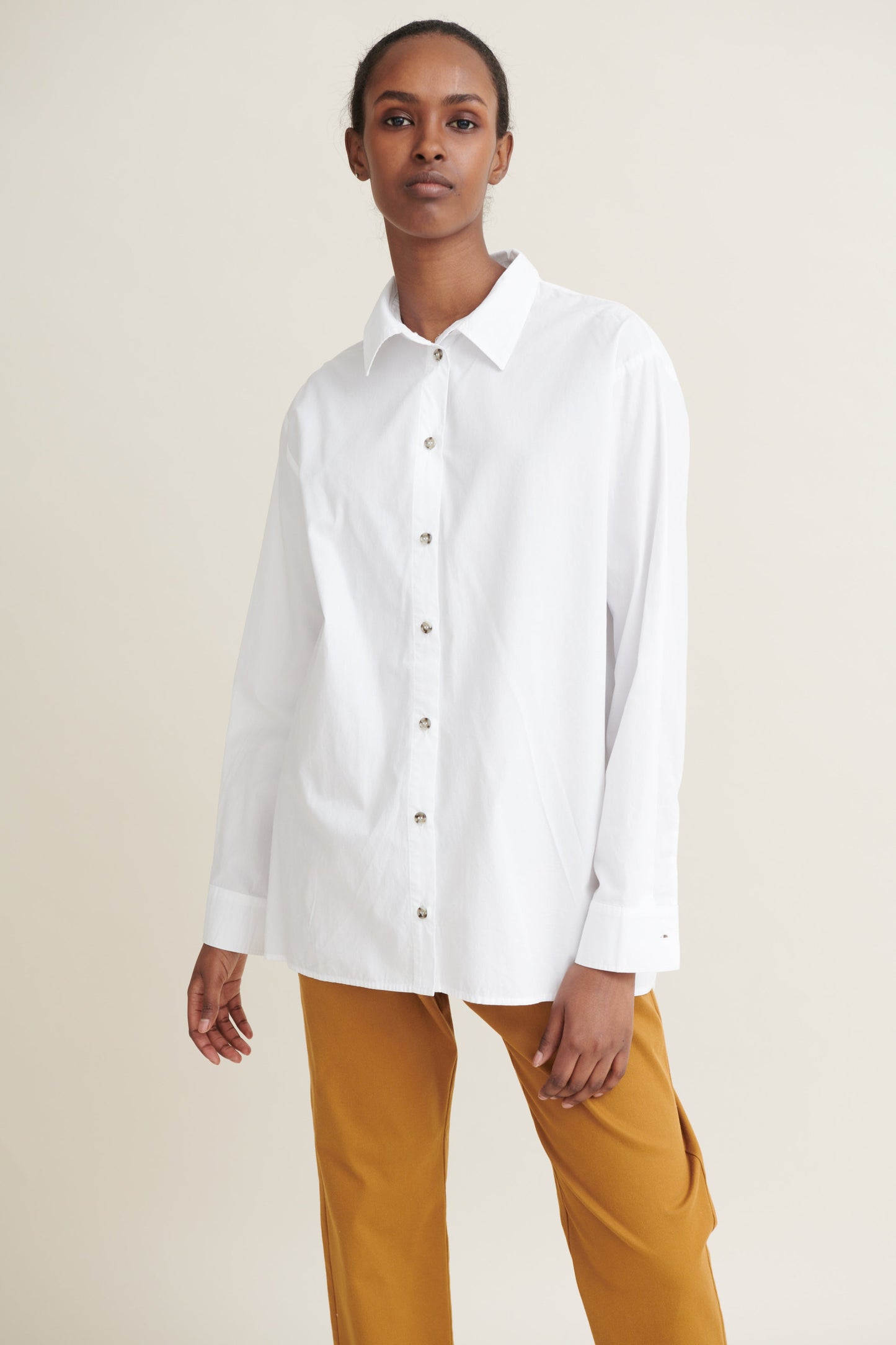 Basic Apparel - Vilde Loose Shirt - Bright White